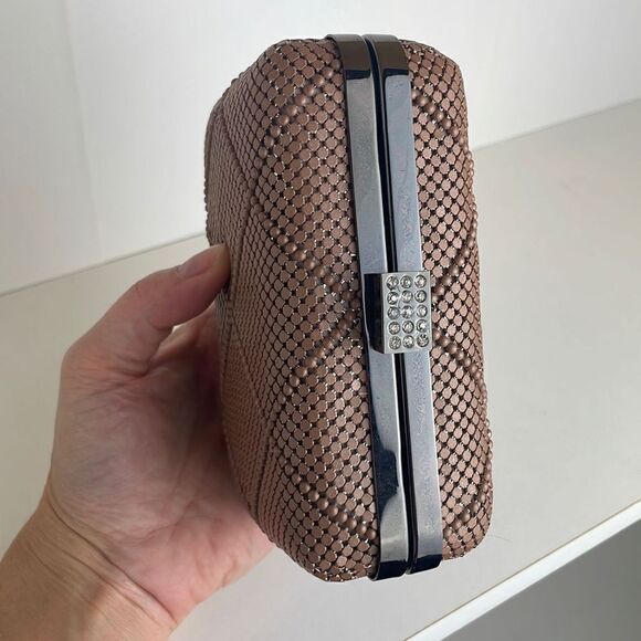 Nicole Miller Blush Pink Metal Mesh Chain Strap Structured Frame Evening Bag - Picture 12 of 12